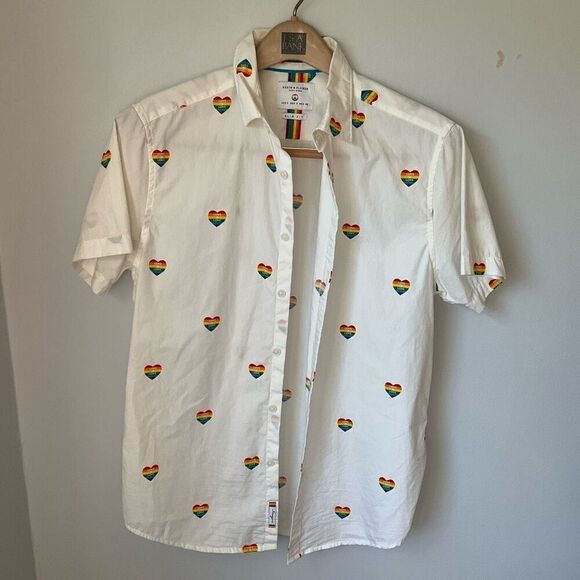 Mens Denim and Flower Rainbow Heart Button Up, Small. Slim fit. Pride! - Picture 10 of 14